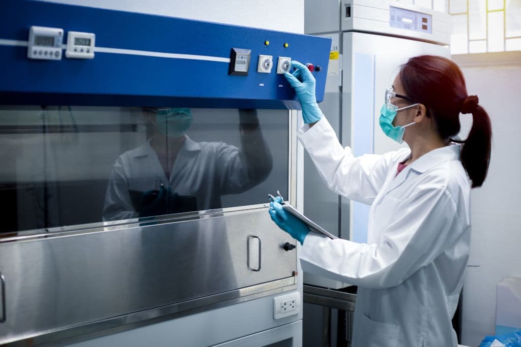 Biokompatibilität von Medizinprodukten: Anforderungen, Tests und Herausforderungen